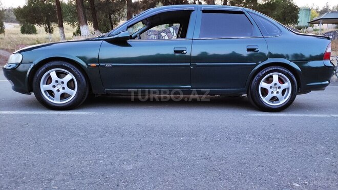 Opel Vectra 1998, 320,430 km - 2.0 l - Horadiz