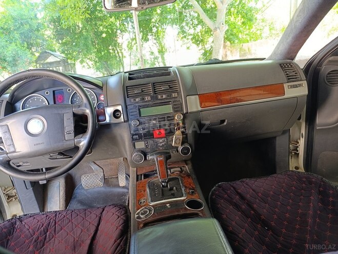 Volkswagen Touareg 2003, 300,000 km - 3.2 l - Cəlilabad
