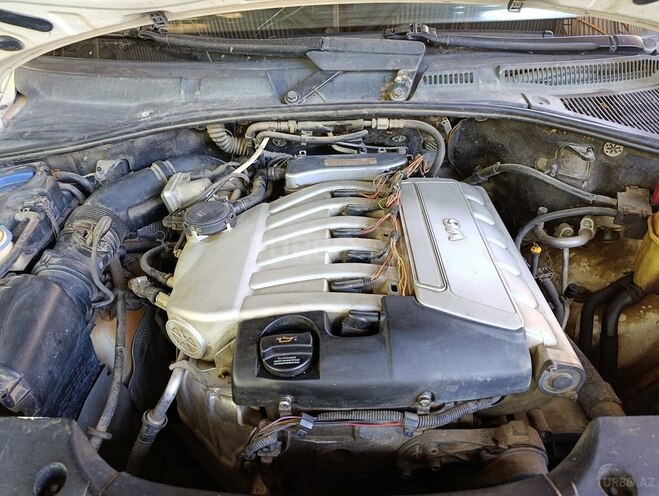 Volkswagen Touareg 2003, 300,000 km - 3.2 l - Cəlilabad