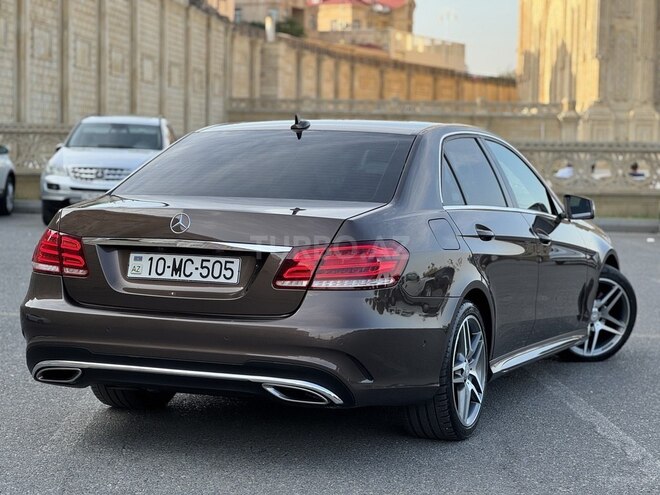 Mercedes E 200 2013, 285,000 km - 2.0 l - Bakı