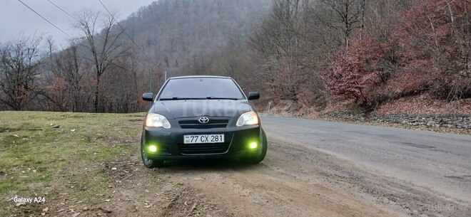 Toyota Corolla 2005, 224,000 km - 1.4 l - Masallı
