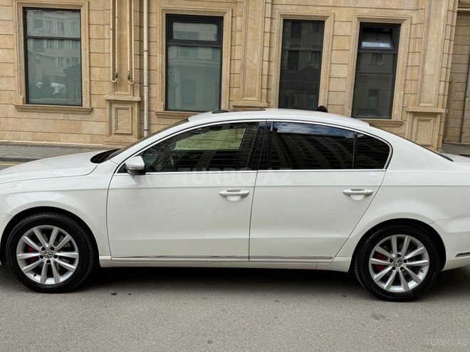 Volkswagen Passat 2013, 193,000 km - 1.8 l - Bakı