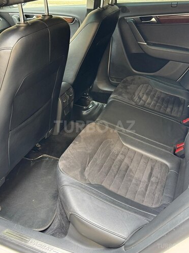 Volkswagen Passat 2013, 193,000 km - 1.8 l - Bakı