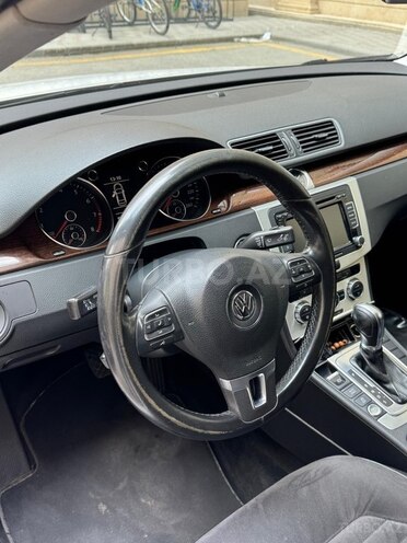 Volkswagen Passat 2013, 193,000 km - 1.8 l - Bakı