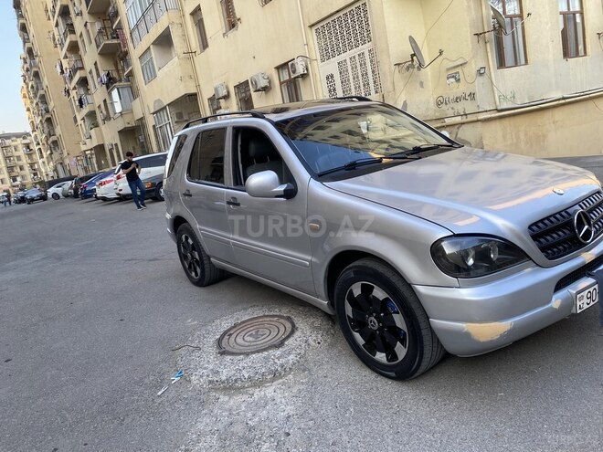 Mercedes ML 320 4MATIC 2001, 378,000 km - 3.2 l - Bakı