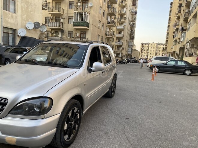 Mercedes ML 320 4MATIC 2001, 378,000 km - 3.2 l - Bakı