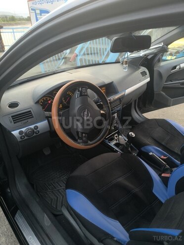 Opel Astra 2010, 222,136 km - 1.4 l - Quba