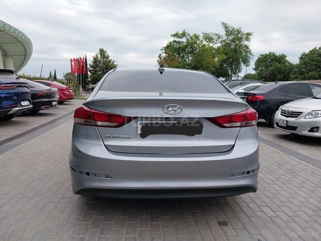 Hyundai Elantra 2017, 135,000 km - 2.0 л - Bakı
