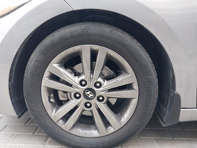 Hyundai Elantra 2017, 135,000 km - 2.0 л - Bakı