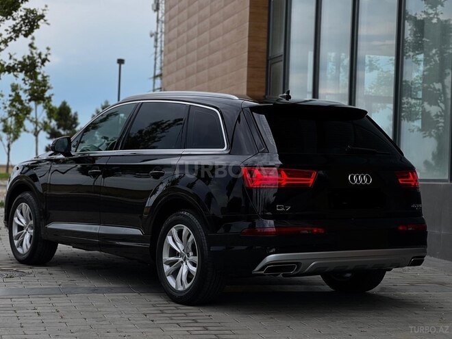 Audi Q7 2019, 36,000 km - 2.0 l - Bakı
