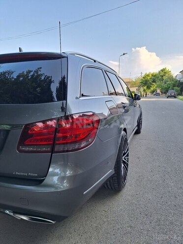 Mercedes E 220 d 2016, 207,000 km - 2.2 л - Gəncə