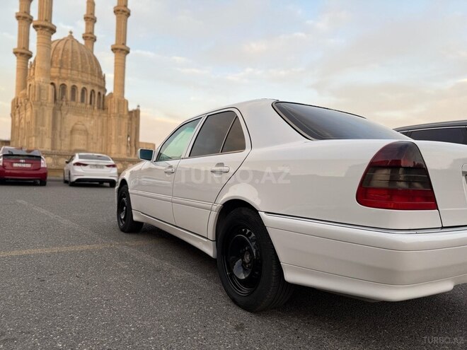 Mercedes C 230 1997, 569,708 km - 2.3 l - Bakı