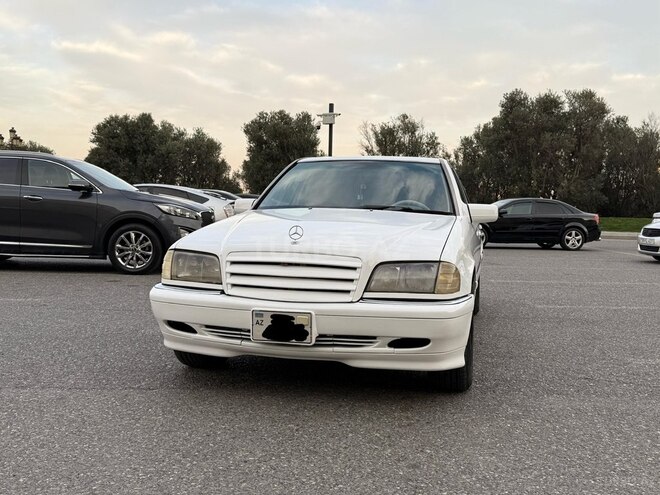 Mercedes C 230 1997, 569,708 km - 2.3 l - Bakı