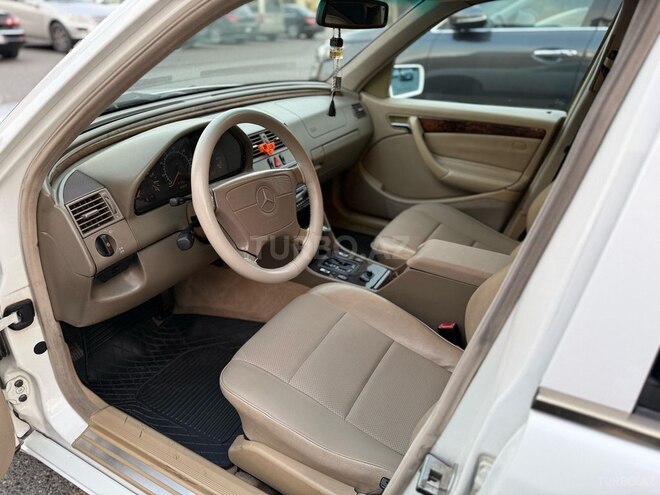 Mercedes C 230 1997, 569,708 km - 2.3 l - Bakı