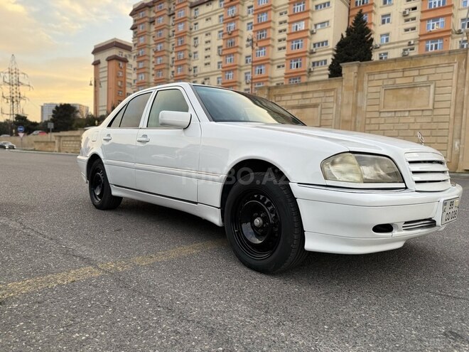 Mercedes C 230 1997, 569,708 km - 2.3 l - Bakı