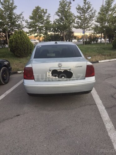 Volkswagen Passat 1999, 308,130 km - 1.8 л - Bakı