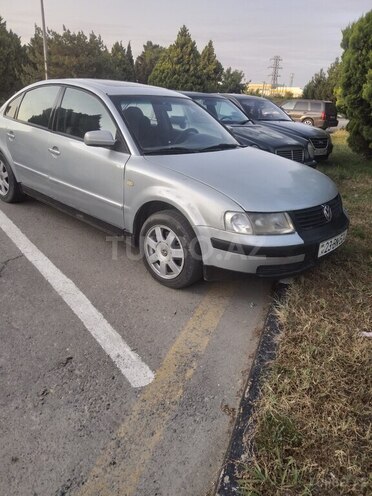 Volkswagen Passat 1999, 308,130 km - 1.8 л - Bakı