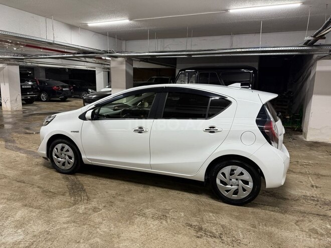Toyota Aqua 2019, 96,000 km - 1.5 l - Bakı