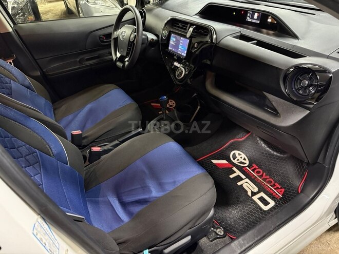 Toyota Aqua 2019, 96,000 km - 1.5 l - Bakı