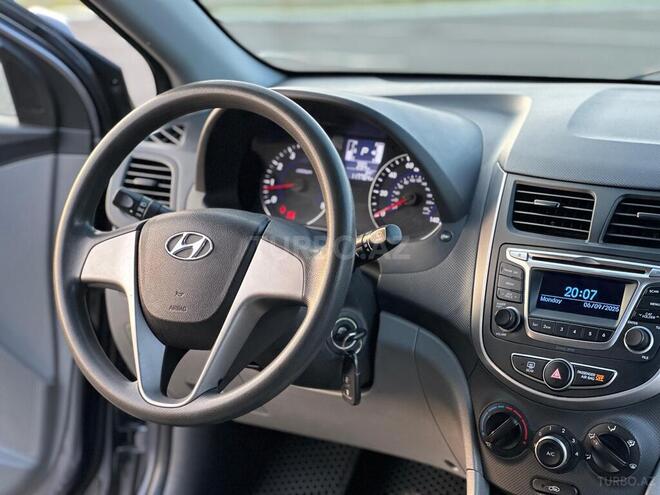 Hyundai Accent 2016, 117,580 km - 1.6 l - Gəncə
