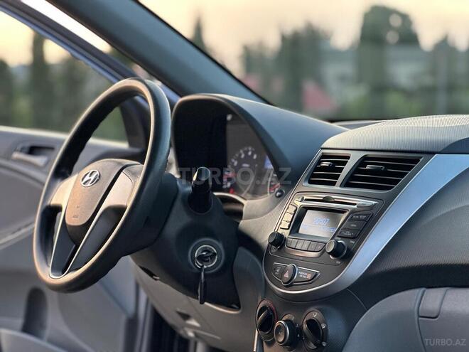 Hyundai Accent 2016, 117,580 km - 1.6 l - Gəncə