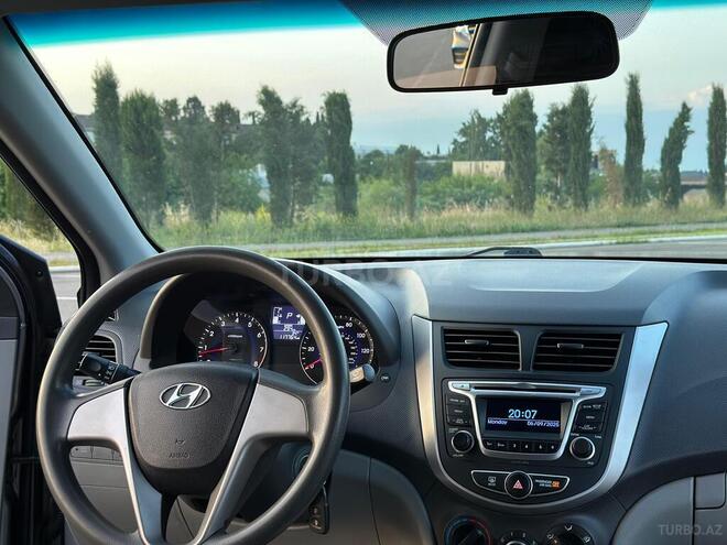Hyundai Accent 2016, 117,580 km - 1.6 l - Gəncə