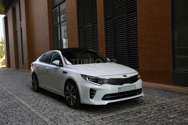 Kia K5-7