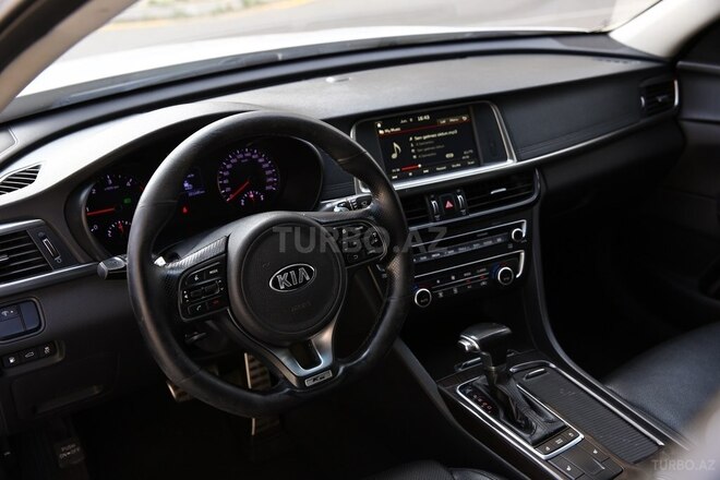 Kia K5-15