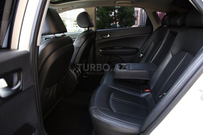 Kia K5-18