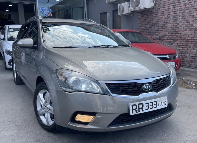 Kia Ceed 2010, 200,246 km - 1.6 л - Sumqayıt