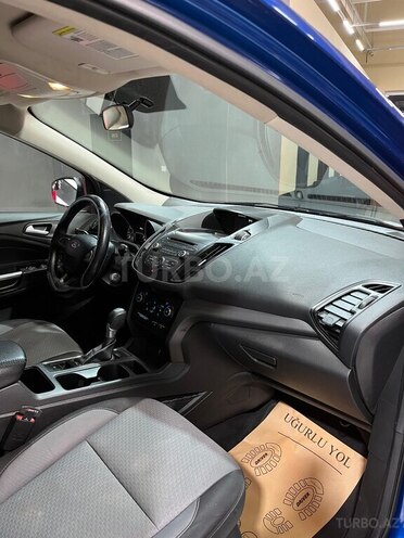Ford Escape 2017, 185,588 km - 1.5 l - Sumqayıt
