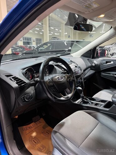 Ford Escape 2017, 185,588 km - 1.5 l - Sumqayıt