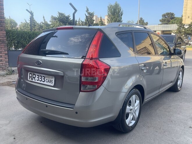 Kia Ceed 2010, 200,246 km - 1.6 л - Sumqayıt