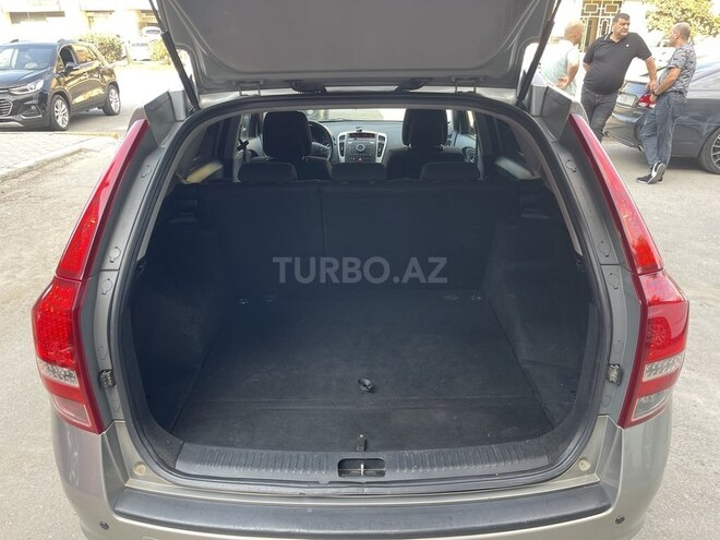 Kia Ceed 2010, 200,246 km - 1.6 л - Sumqayıt