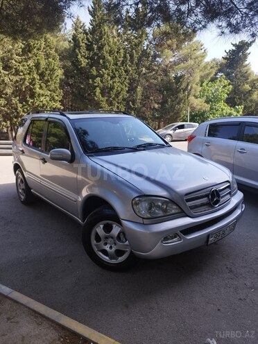 Mercedes ML 270 4MATIC 2002, 536,000 km - 2.7 л - Sumqayıt