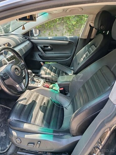 Volkswagen Passat CC-10