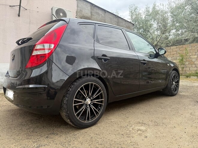 Hyundai i30 2009, 322,500 km - 1.4 l - Bakı