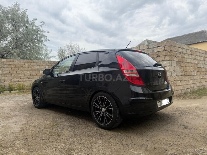 Hyundai i30 2009, 322,500 km - 1.4 l - Bakı