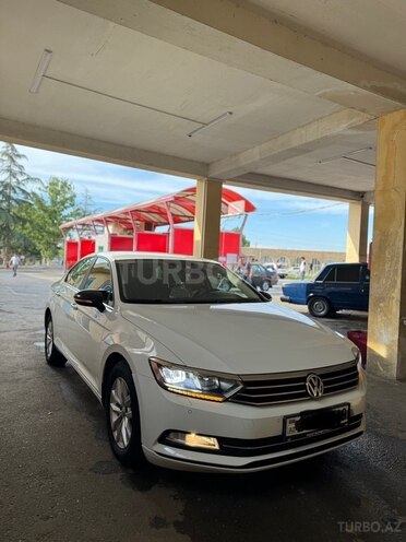 Volkswagen Passat 2016, 160,000 km - 1.4 l - Gəncə