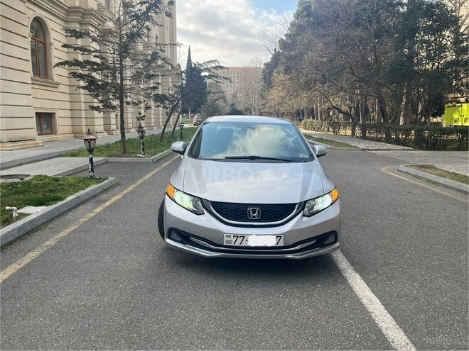 Honda Civic 2013, 360,000 km - 1.5 л - Bakı