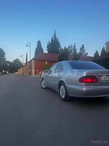 Mercedes E 220 d 2001, 530,180 km - 2.2 л - Gəncə