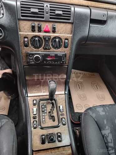 Mercedes E 240 1998, 505,456 km - 2.4 л - Hacıqabul