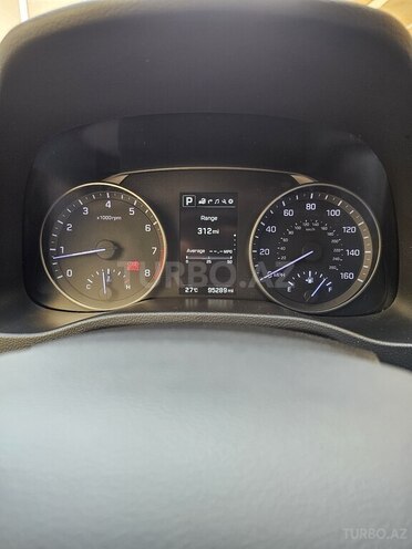 Hyundai Elantra 2017, 152,888 km - 2.0 l - Sumqayıt