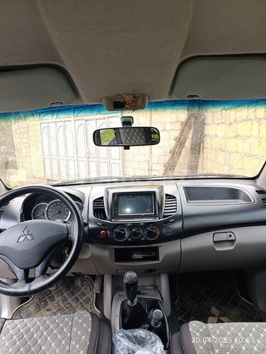 Mitsubishi L200 2008, 400,000 km - 2.5 l - Gədəbəy