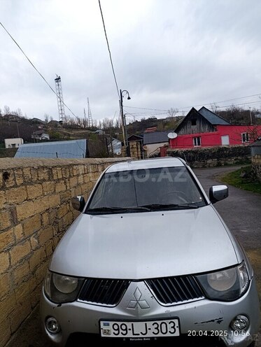 Mitsubishi L200 2008, 400,000 km - 2.5 l - Gədəbəy