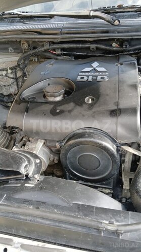 Mitsubishi L200 2008, 400,000 km - 2.5 l - Gədəbəy