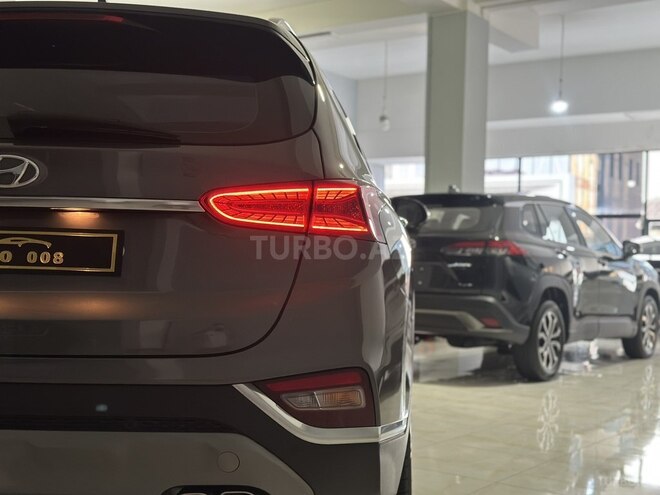 Hyundai Santa Fe-22