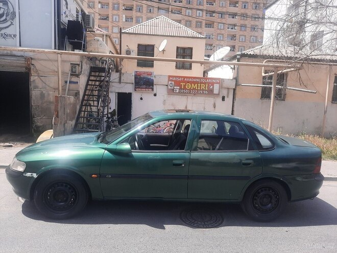Opel Vectra 1995, 403,000 km - 2.0 l - Bakı