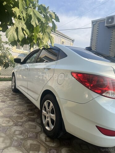 Hyundai Accent 2012, 200,602 km - 1.4 l - Bakı