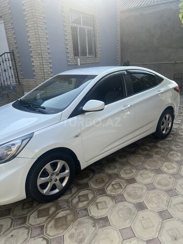 Hyundai Accent 2012, 200,602 km - 1.4 l - Bakı